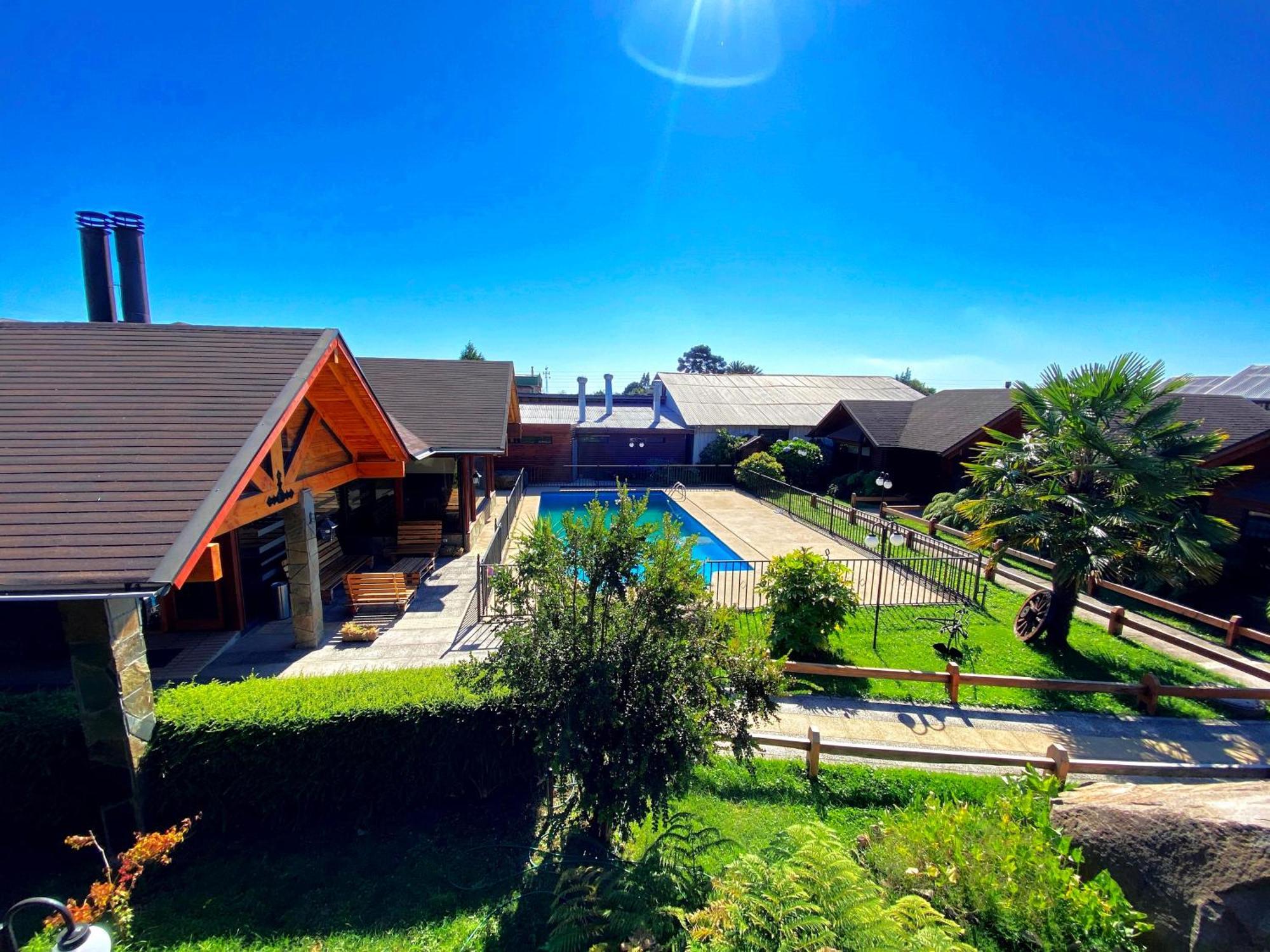 Hotel Питруфкен Экстерьер фото